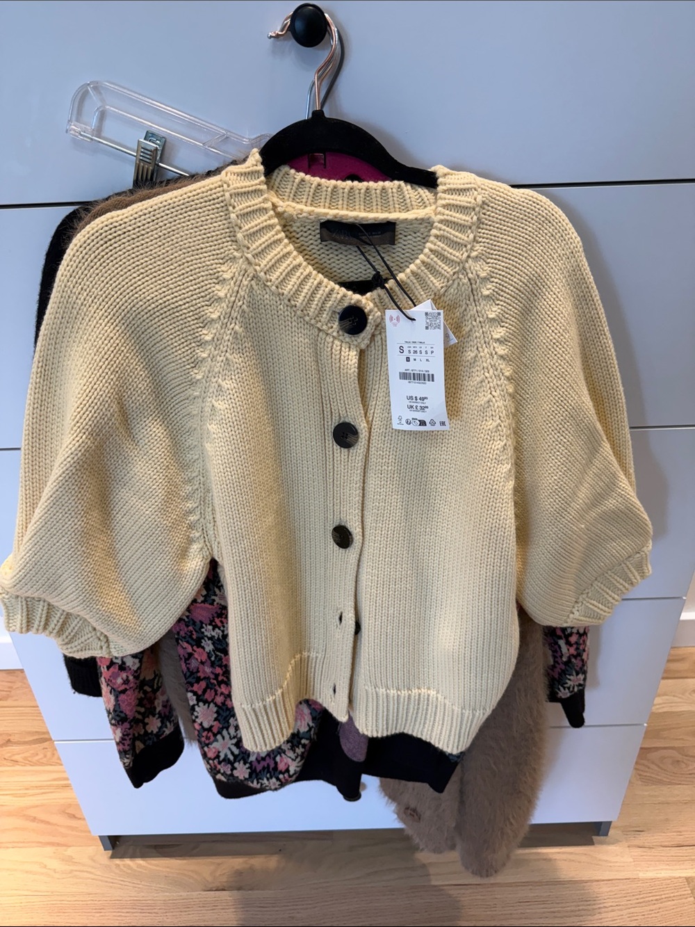 Zara Cream Short-Sleeve Chunky Button Cardigan
